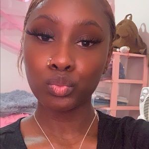 Meet your Posher, Journey